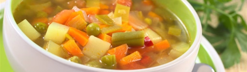 وصفة شوربة خضار صحية للتخسيس بدون دهون